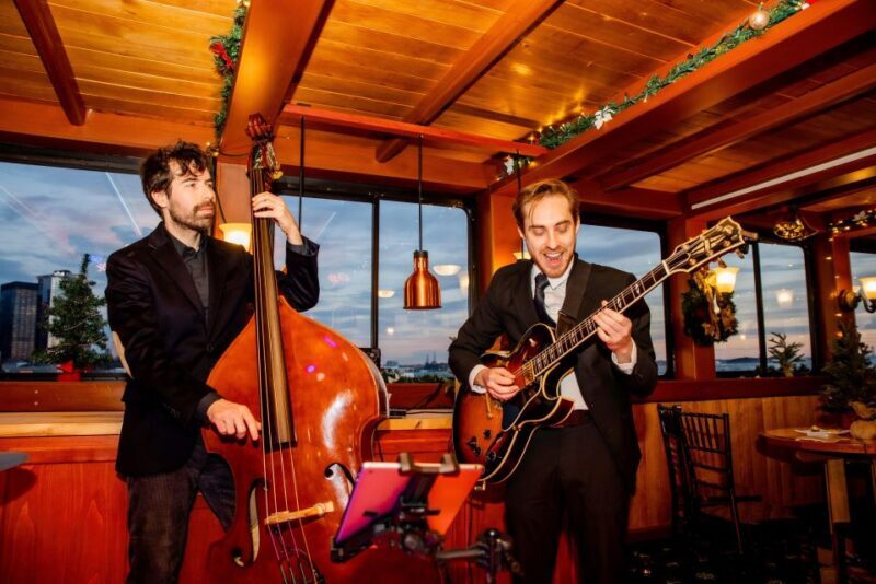 New York City: Holiday Jazz Classic Motor Yacht Cruise - Value and Pricing: Is It Worth It?