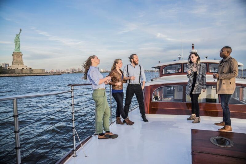 New York City: Mini Yacht Boat Ride with Sightseeing - Good To Know
