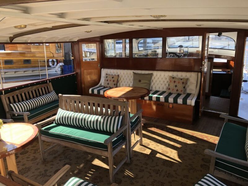 New York City: Mini Yacht Boat Ride with Sightseeing - FAQ