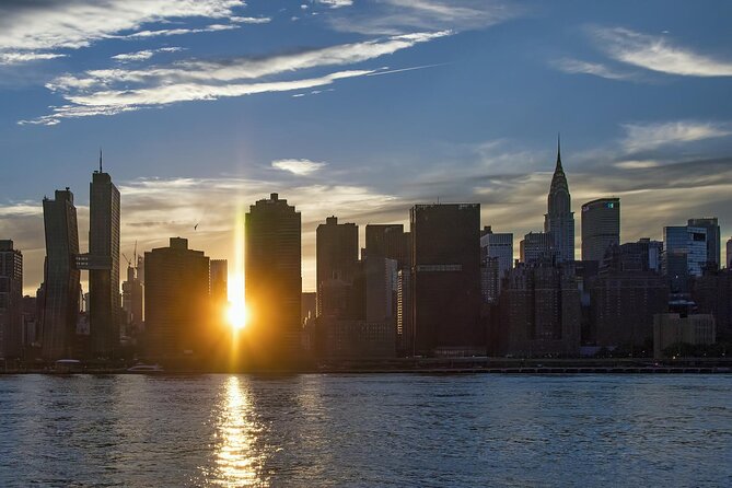 New York City: Night Skyline Cruise With Cash Bar - Tour Overview and Details