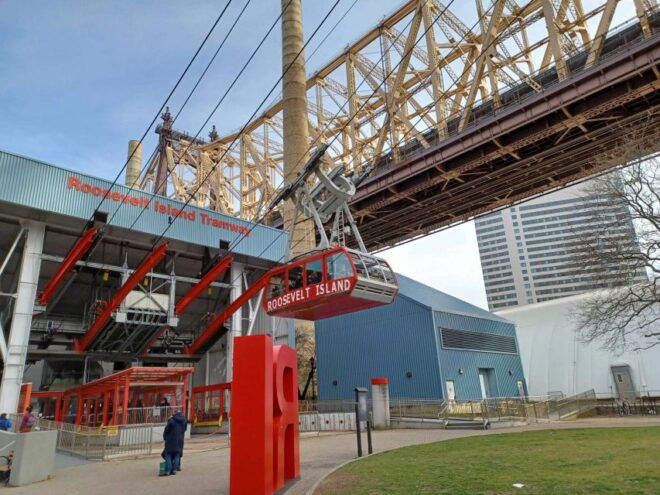 New York City: Roosevelt Island Walking Tour With Tram Ride - Provider Information