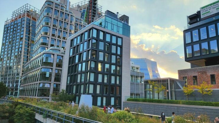 New York City: Secrets Of High Line Park Walking Tour - Tour Details