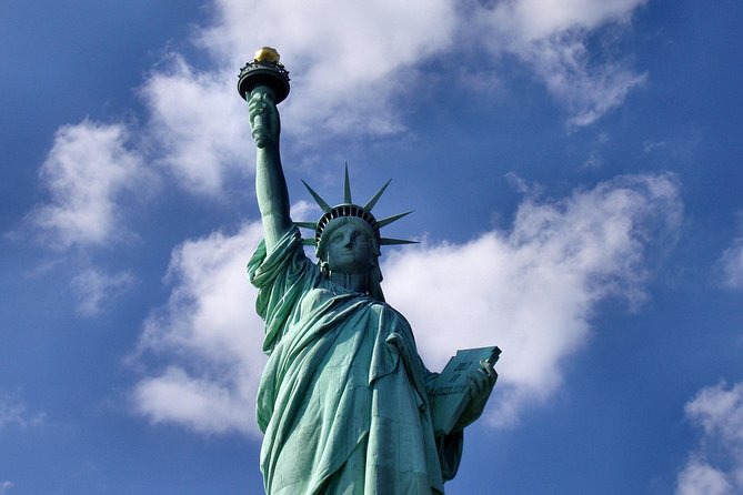New York City Sightseeing Cruise: Statue of Liberty & Manhattan Skyline - Meeting and Pickup Information