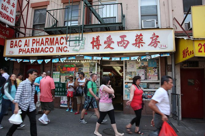 New York City Sightseeing Tour by Coach - Common Questions