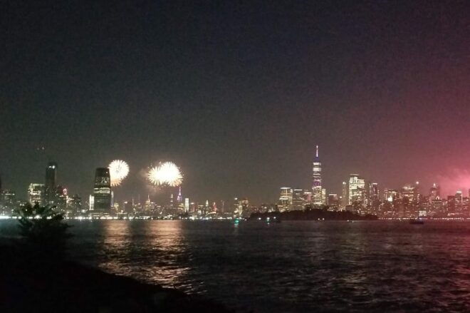 New York City Skyline & 4th of July Fireworks - Meeting Point and Information