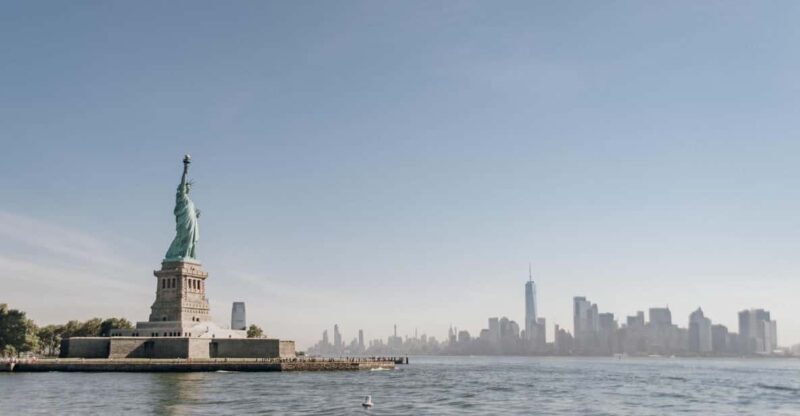 New York City: Statue of Liberty & Battery Park Guided Tour - An In-Depth Look at the Tour Experience