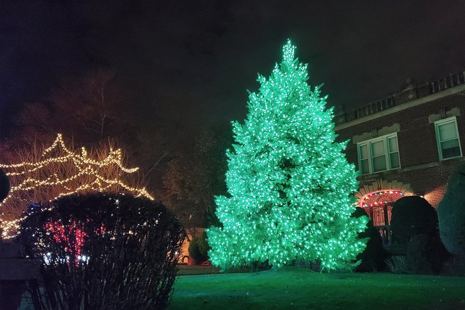 New York Dyker Heights Christmas Lights - Nearby Attractions