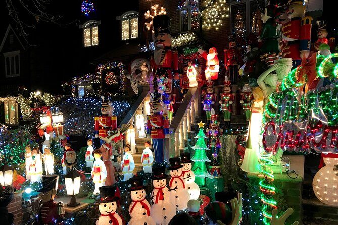 New York: Dyker Heights Christmas Lights Guided Tour - Introduction: Our Take on the Dyker Heights Christmas Lights Guided Tour