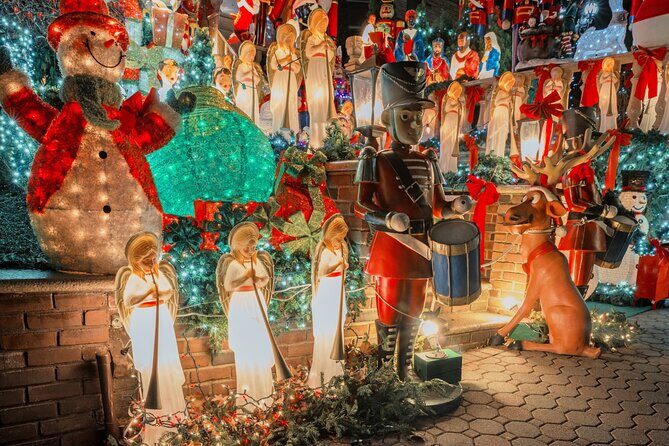 New York Dyker Heights Christmas Lights Guided Walking Tour - The Value of the Tour
