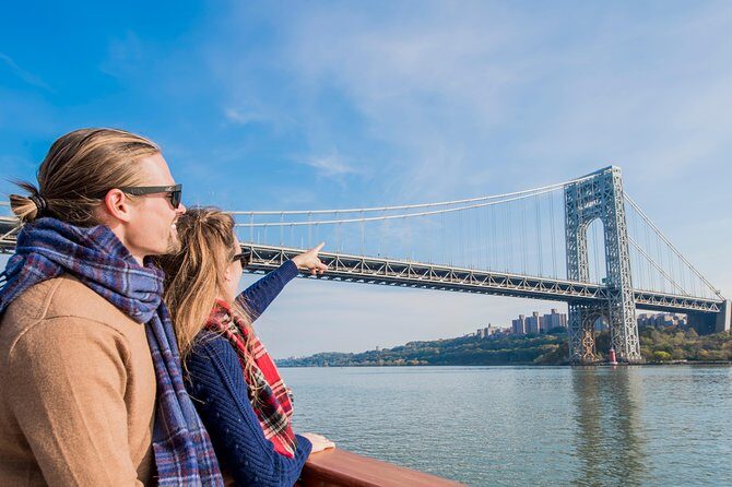 New York Fall Foliage Sail up the Hudson River - An In-Depth Look at the Experience