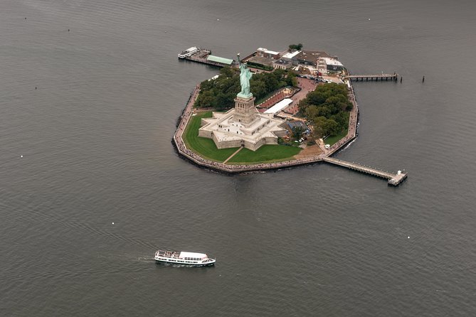 New York Helicopter Flight: Grand Island - End Point and Meeting Location