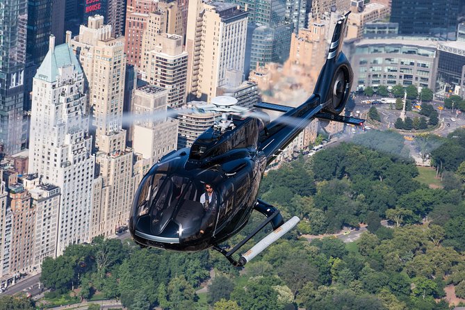 New York Helicopter Tour: Manhattan, Brooklyn and Staten Island - Helicopter Flight Overview