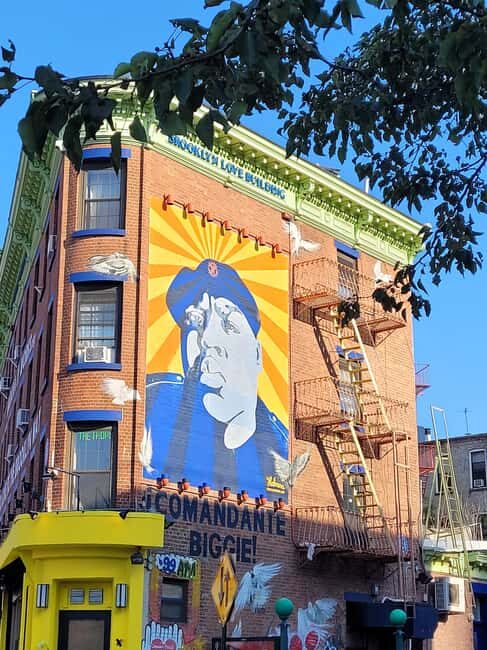 New York: Hip-Hop, Murals, Sports, and Dangerous Neighborhoods Tour - Exploring the Gritty Heart of New York