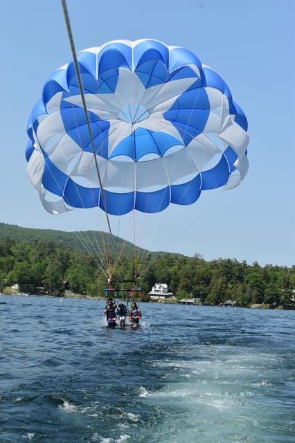 New York: Lake George Parasailing Experience - Duration and Group Size