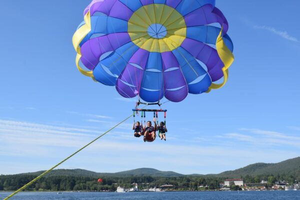 New York: Lake George Parasailing Experience - Participant Restrictions and Requirements