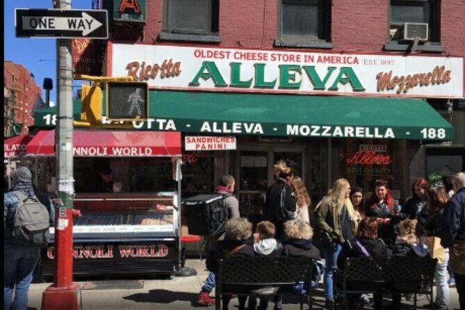 New York Main Attractions Tour with City Bus & Subway! - St. Patrick’s Cathedral