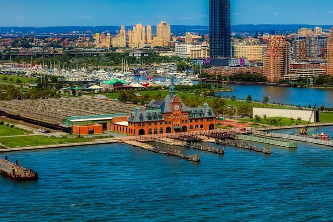 New York Sky Line and Statue of Liberty Sightseeing Cruise Pier36 - Overview of the Cruise