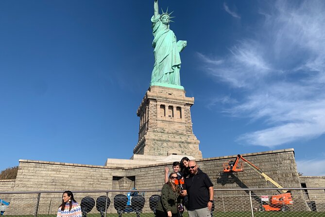 New York to 9/11 Memorial, Wall Street and Statue of Liberty - Booking Details