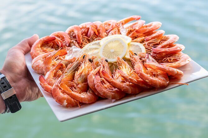 Newcastle Harbour Dinner Cruise with Buffet and Live Music - Practical Details and Tips