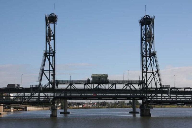 Newcastle: Hunter River Discovery Cruise with Lunch - An Authentic Newcastle Waterway Experience