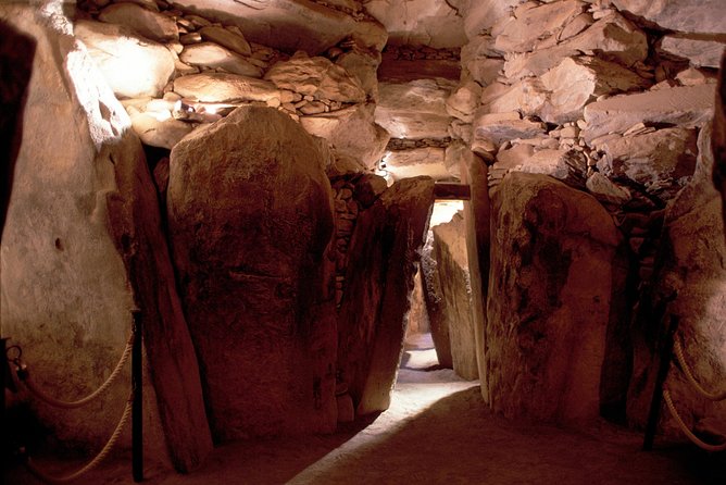 Newgrange and Hill of Tara Private Guided Tour From Dublin - Whats Included in the Tour