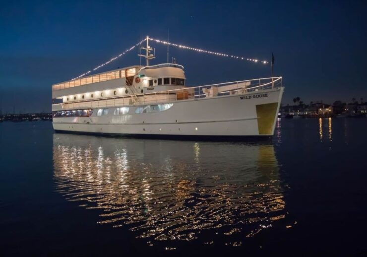 Newport Beach: Thanksgiving Buffet Brunch or Dinner Cruise - Activity Details