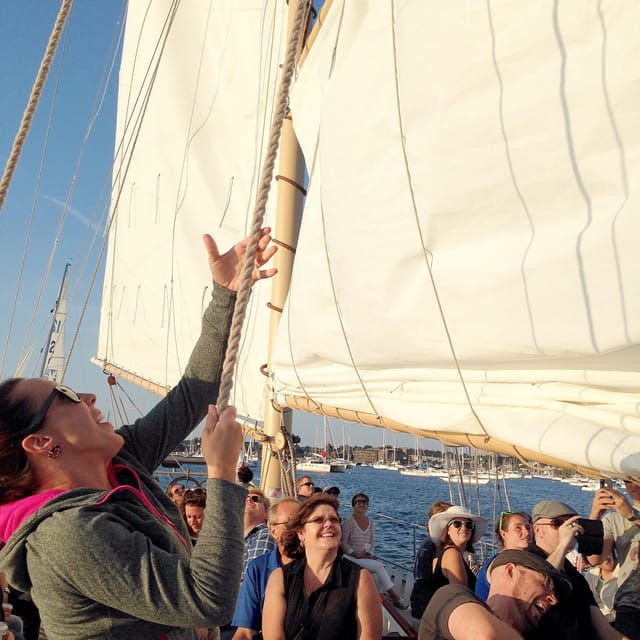 Newport: Day Sail on Narragansett Bay Aboard Aquidneck - Experience Highlights