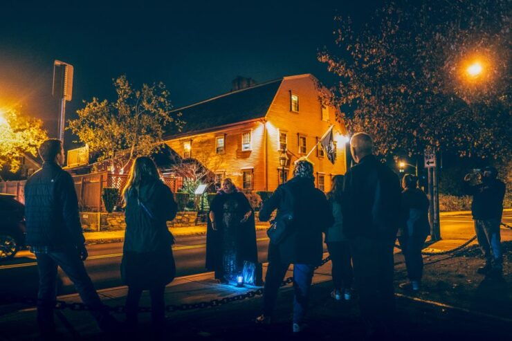 Newport: Historic District Ghosts Guided Walking Tour - Experience and Highlights