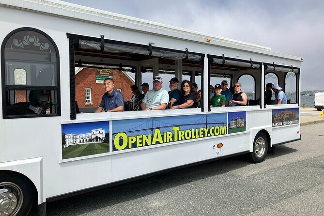 Newport Open Air Trolley Tour (Ages 5+ only) - Good To Know