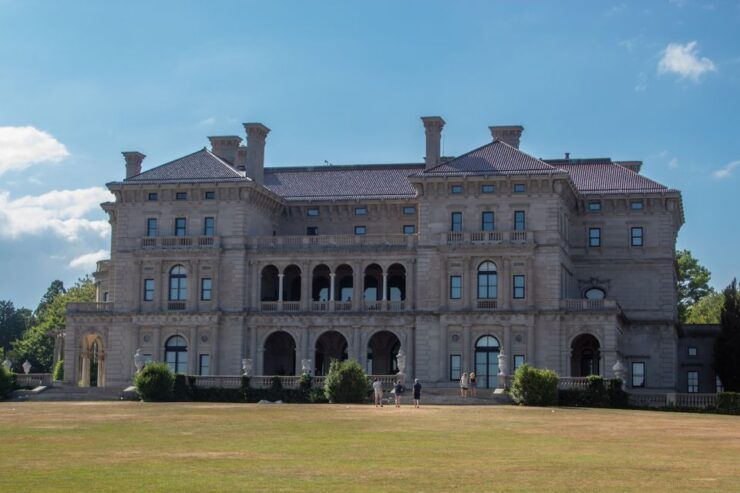 Newport, Rhode Island: Cliff Walk Gilded Age Audio Tour - Tour Details and Logistics
