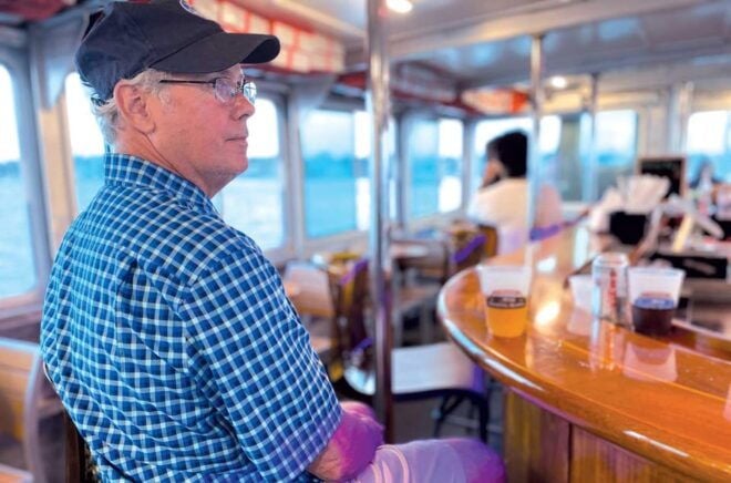 Newport, RI: Evening Cocktail Cruise of Narragansett Bay - Post-cruise Exploration