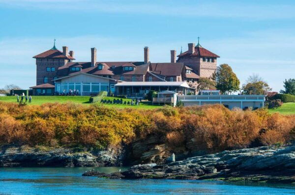 Newport, RI: Evening Cocktail Cruise of Narragansett Bay - Frequently Asked Questions