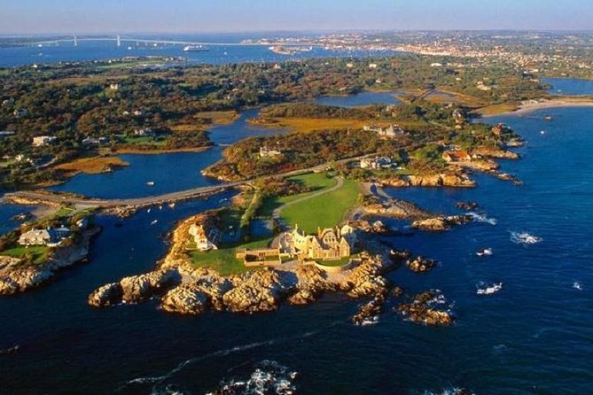 Newport RI Mansions Scenic Trolley Tour (Ages 5 Only) - Reviews of the Newport Mansions Scenic Trolley Tour