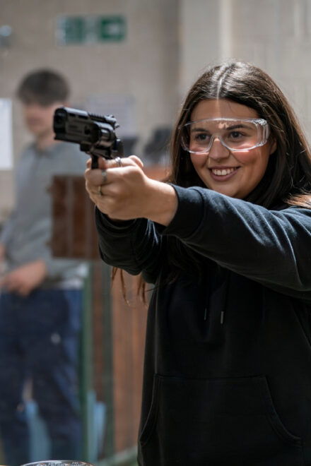 Newton Abbot: Pistol and Simulator Combo Package - Inclusions