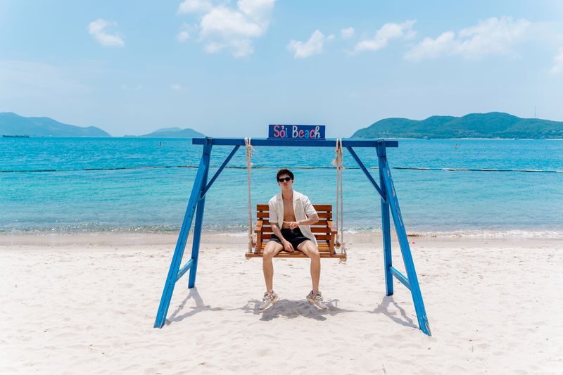 Nha Trang Day Tour to Soi Beach & Tri Nguyen Aquarium By Speed Boat - Seafood lunch at the beachfront restaurant