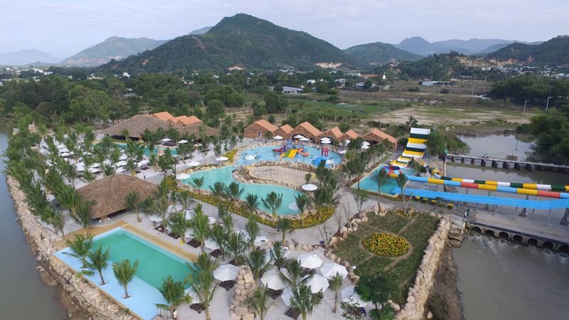 Nha Trang Hot Spring and Mud Spa Private Half-Day Tour - What the guide and transport add