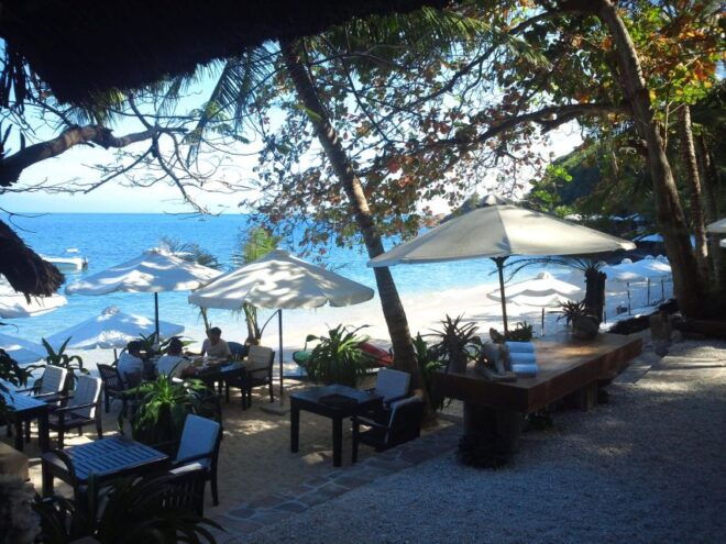 Nha Trang: Island Hopping Boat Tour With Snorkeling & Lunch - Admiring the Coral Reef