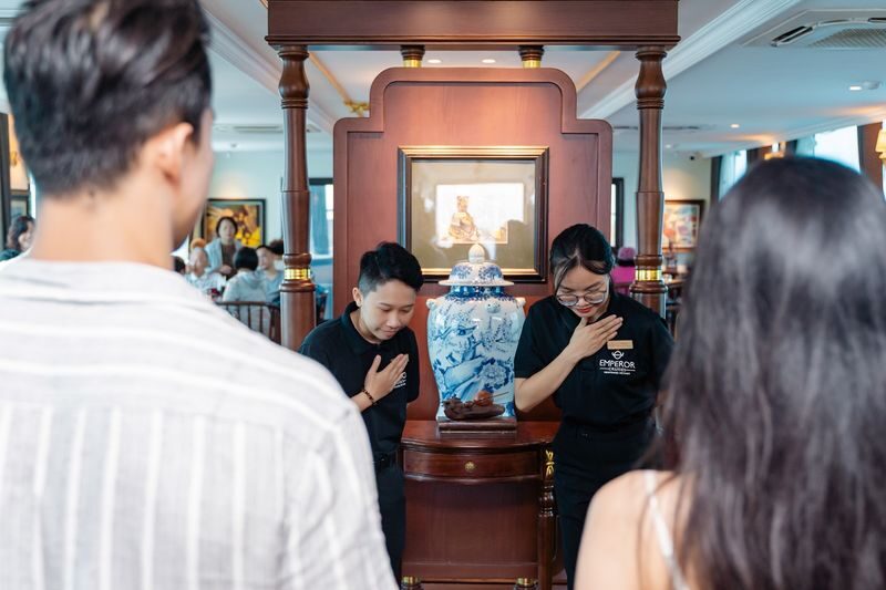 Nha Trang Luxury Dinner Cruise on Emperor Legend with Seafood - What the price includes, and what it does not