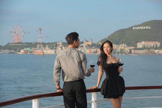 Nha Trang Luxury Sunset Cruise with Cocktail, Dinner & Live Music - What’s Included & What’s Not