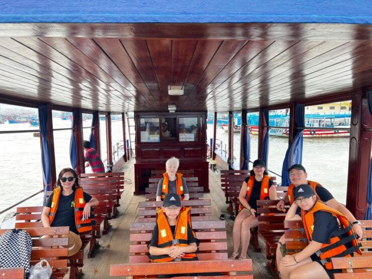 Nha Trang Relax Fishing Tour - Tour Duration and Guide Availability