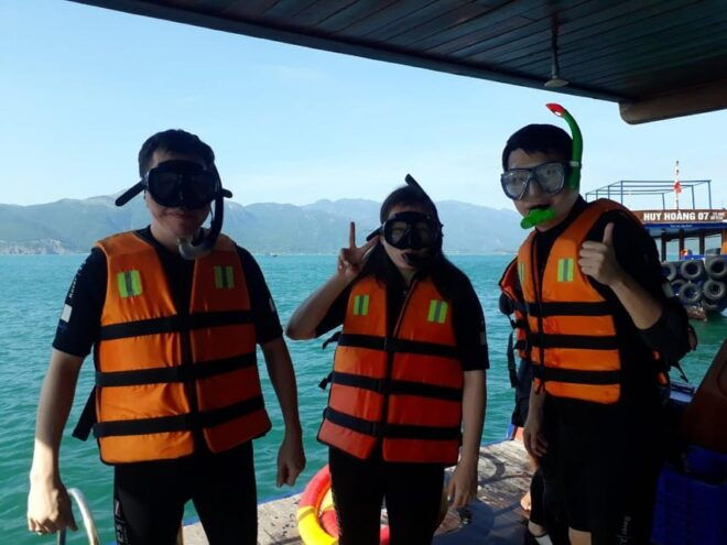 Nha Trang: Snorkeling - Sunbathing - Explore Fishing Village - Local Seafood Lunch