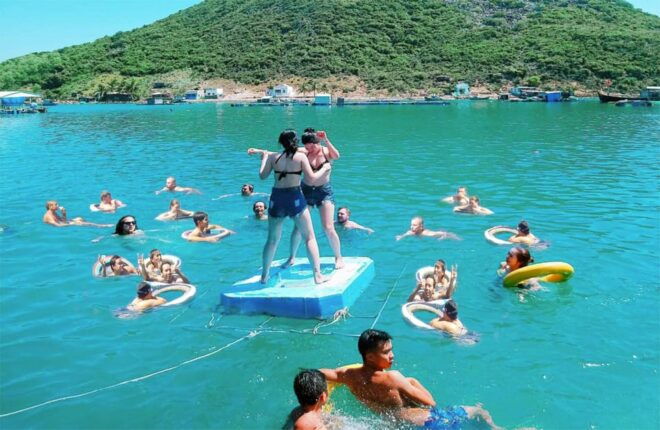 Nha Trang: Wild Island Boat Trip W/ Fish Hunting and Lunch - Experience Highlights