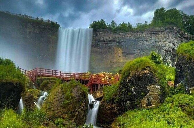 Niagara Bliss Tour With Maid of Mist, Cave of Winds & More (USA) - Frequently Asked Questions