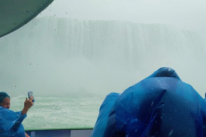 Niagara Falls American-Side Tour With Maid of the Mist Boat Ride - Tour Guide Appreciation and Boat Ride Experience