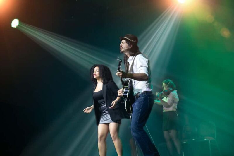 Niagara Falls, Canada: Canadiana - The Musical Ticket - The Bottom Line