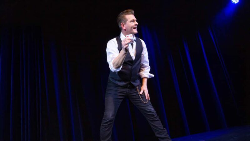 Niagara Falls, Canada: Wild Magic Show Ticket - The Authentic Reviewer Experience