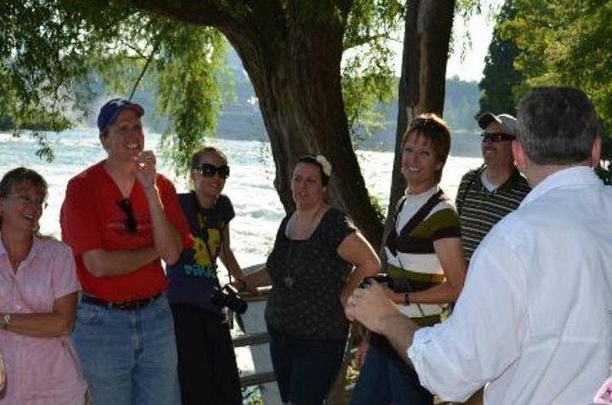 Niagara Falls Daredevils and True Crime Fireworks Tour - The Sum Up