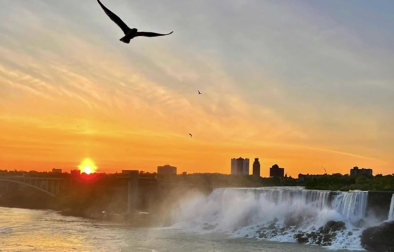 Niagara Falls Day and Evening Tour - What the packages cost, and what the price buys