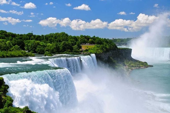 Niagara Falls Day Tour From Toronto - Transportation and Meeting Point