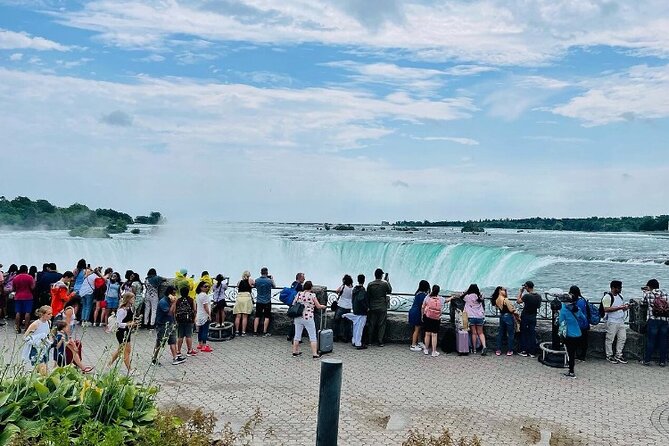 Niagara Falls Day Tour From Toronto With Boat, Lunch& Winery Stop - Visitor Feedback and Experiences